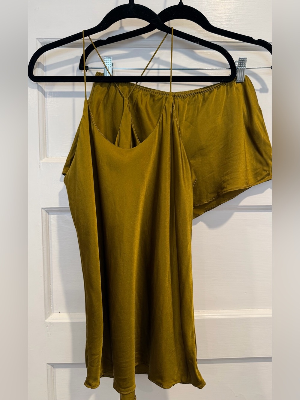 Olivia von Halle 100% silk camisole pajama set